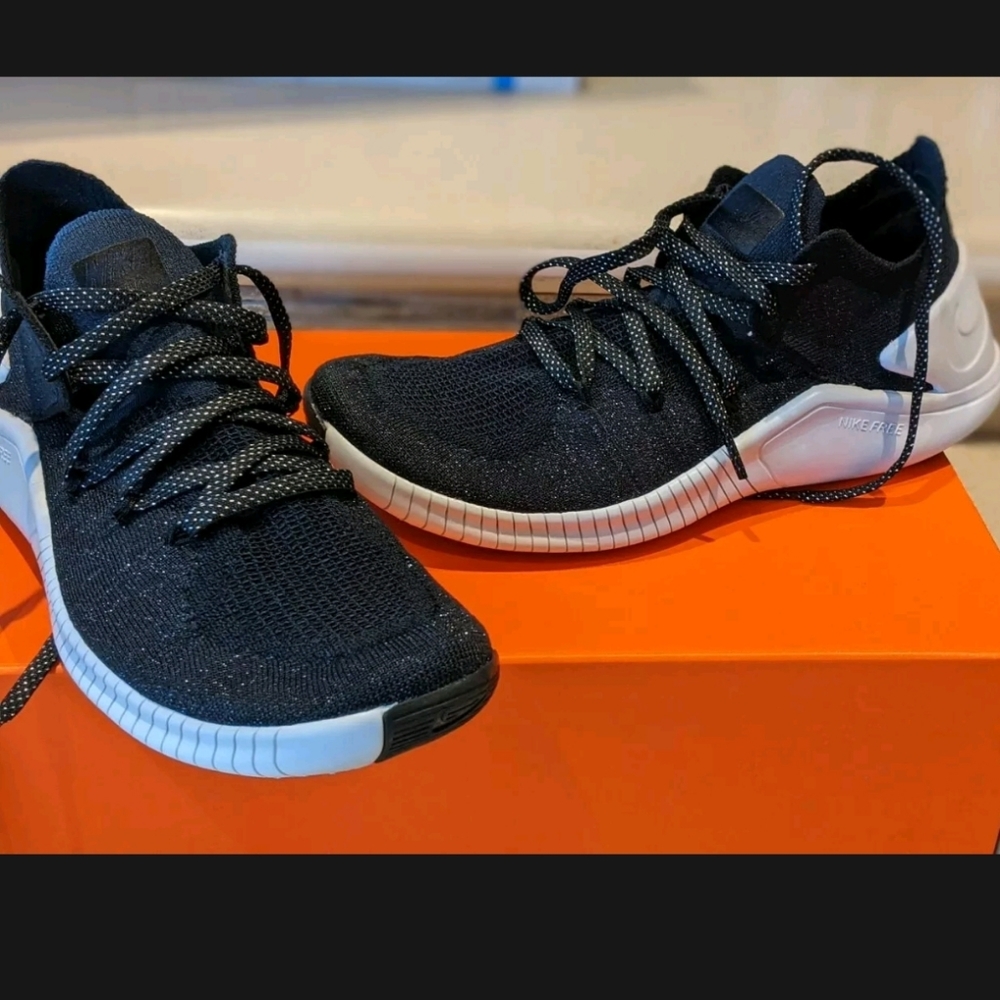 Nike Free TR Flyknit 3 Navy 7.5